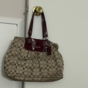 Authentic vintage Coach Sabrina satchel in patent leather and satin canvas